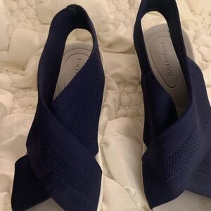 Spirit Women's Navy Sandals